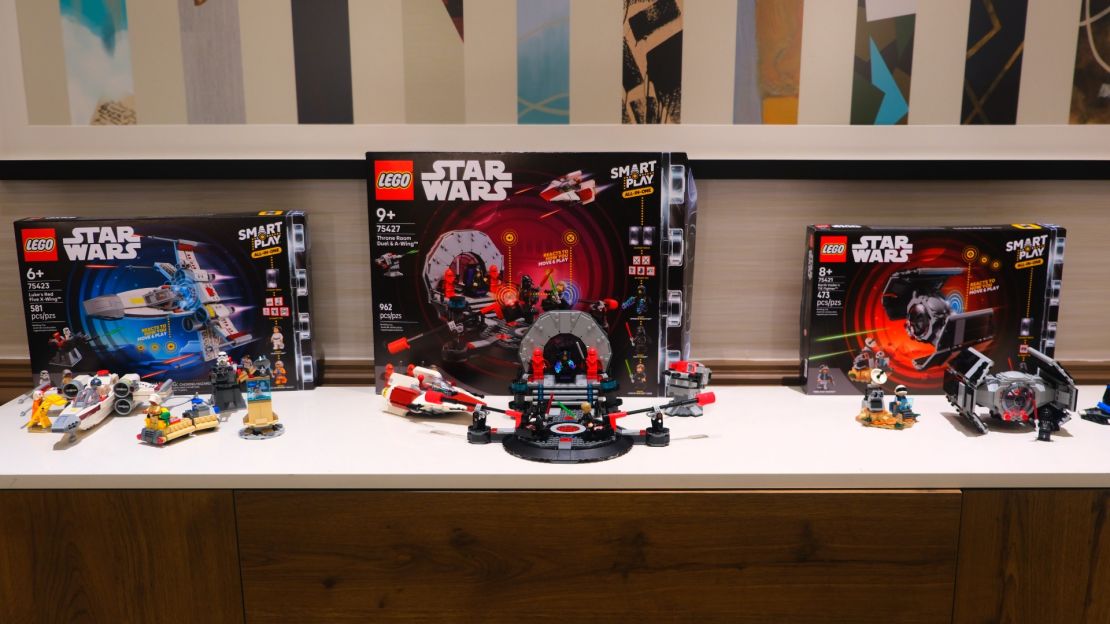 LEGO Smart Bricks Review