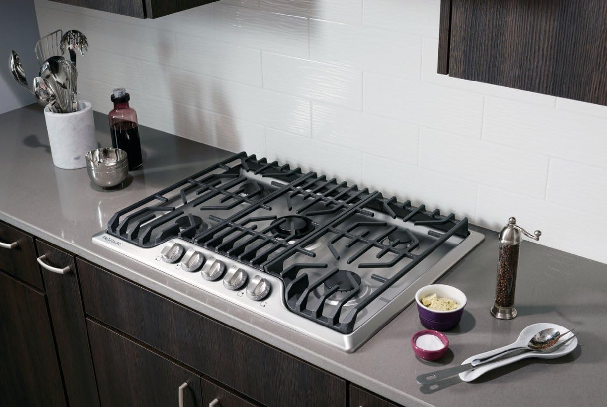 Electrolux Frigidaire Professional FPGC3077RS 30